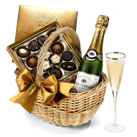 Valentine's Day Wine & Chocolates Gift Basket With Champagne